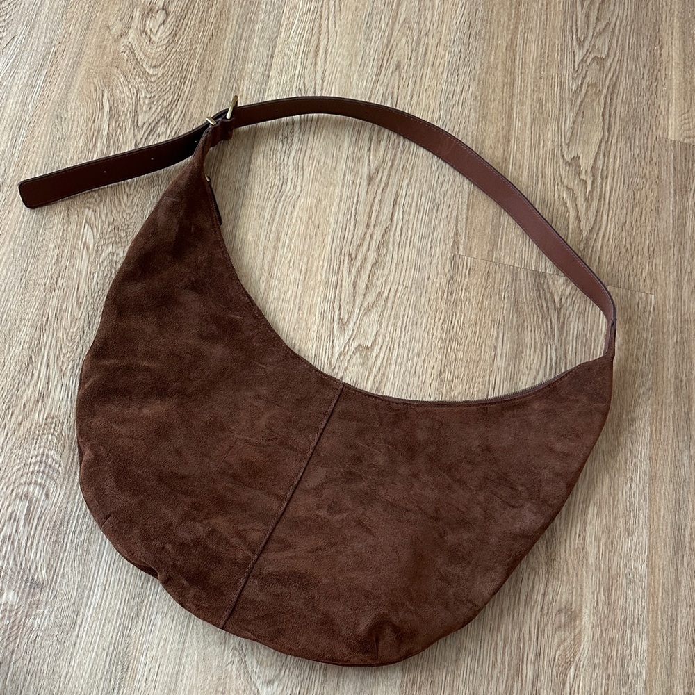 Madewell The Essential Curve Shoulder Bag